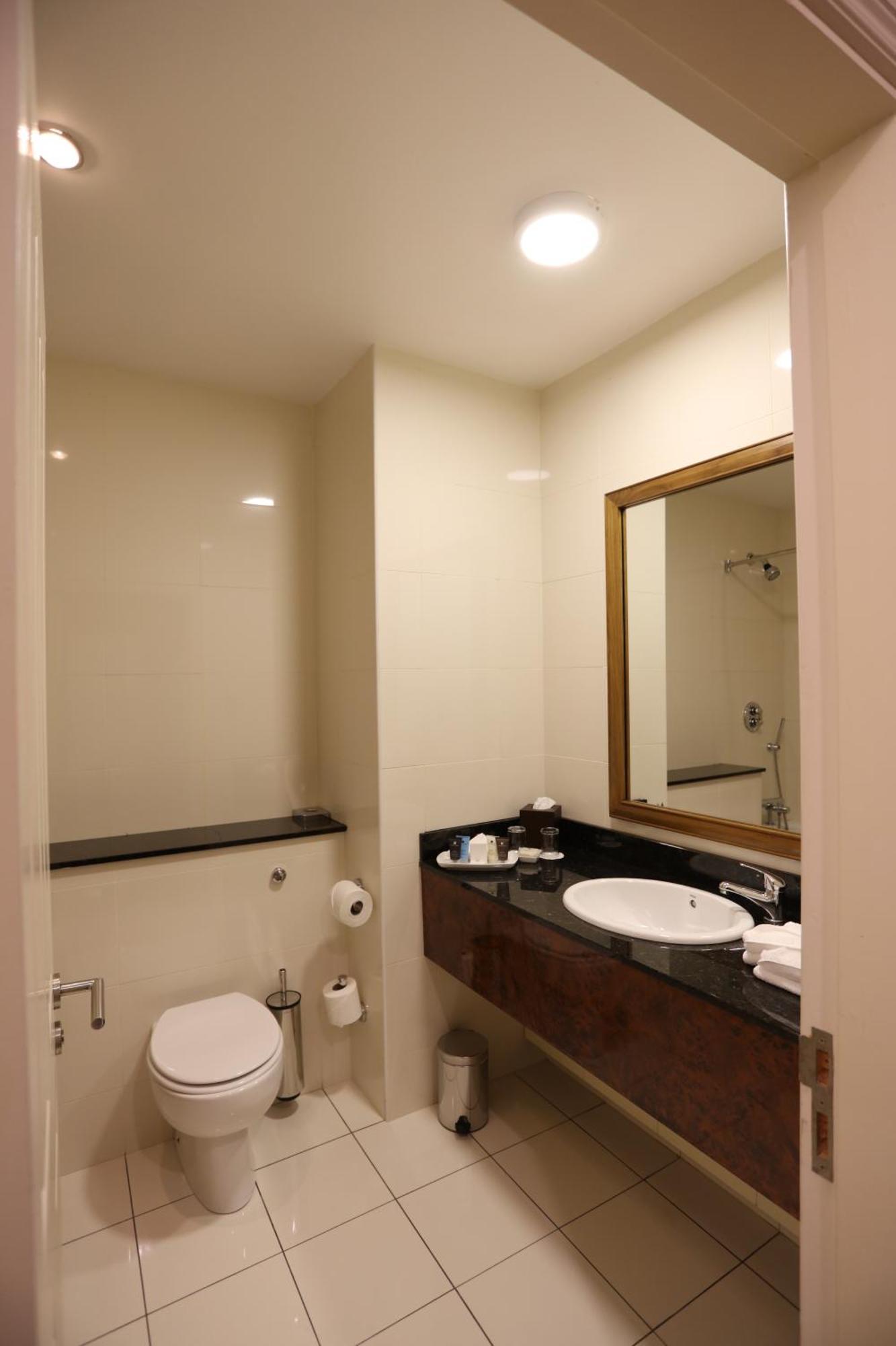 Vaughan Lodge Hotel Lahinch Eksteriør bilde