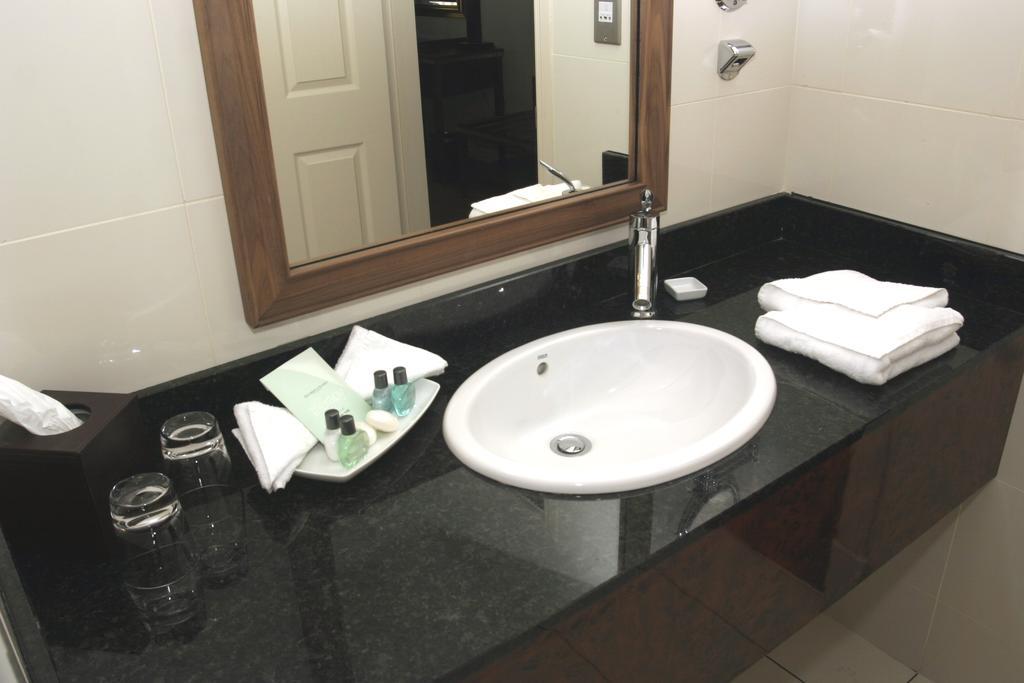 Vaughan Lodge Hotel Lahinch Eksteriør bilde