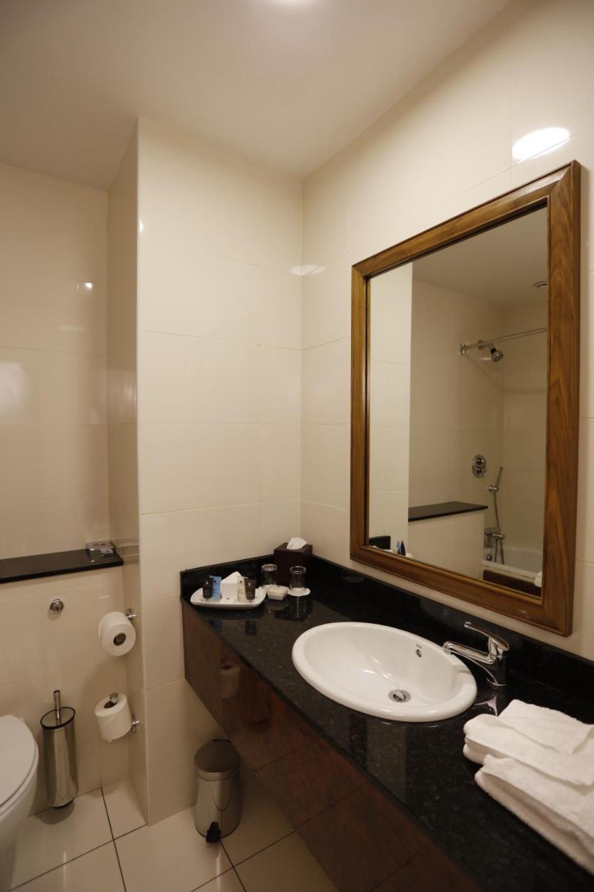 Vaughan Lodge Hotel Lahinch Eksteriør bilde